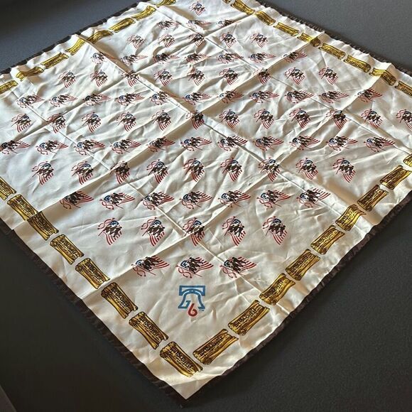 Official Patriotic Bicentennial Scarf 1776-1976 Made Italy Red White & Blue - Picture 1 of 4